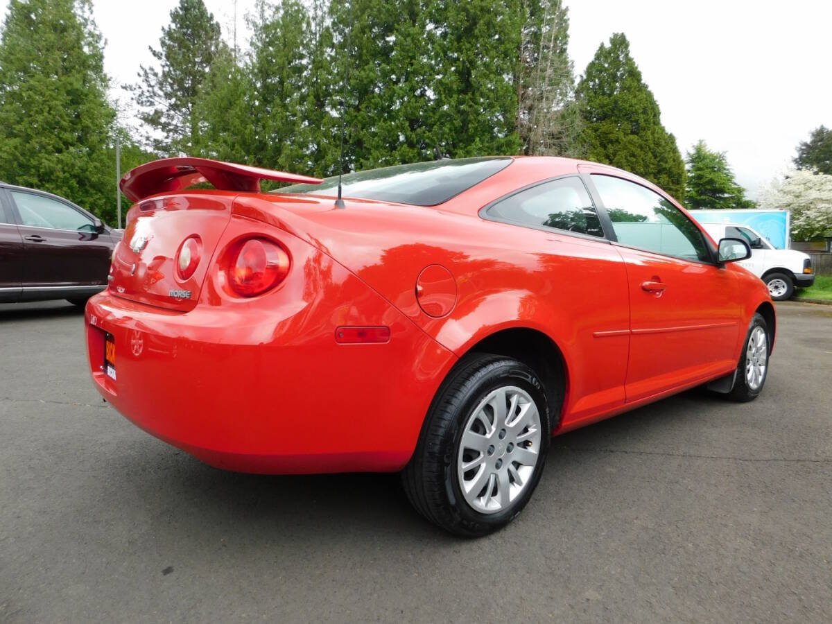 Used 2010 Chevrolet Cobalt LT FWD image 2