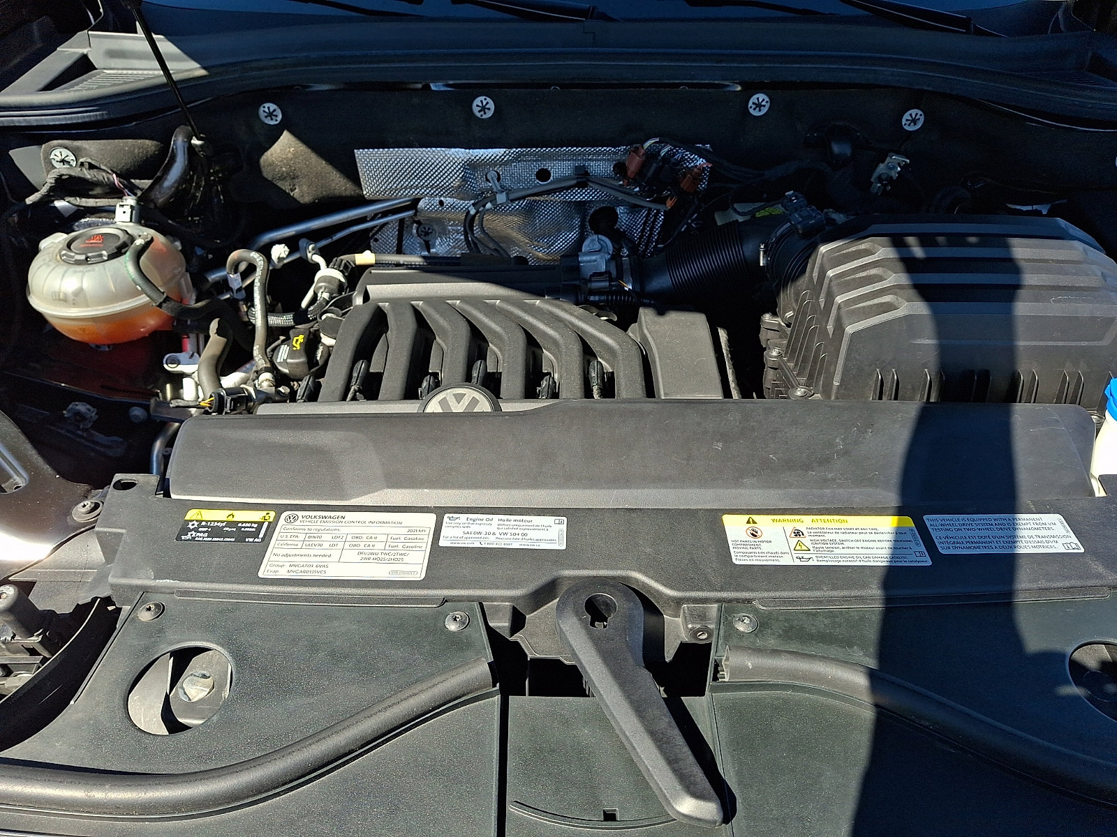 Used 2021 Volkswagen Atlas SEL Premium image 30