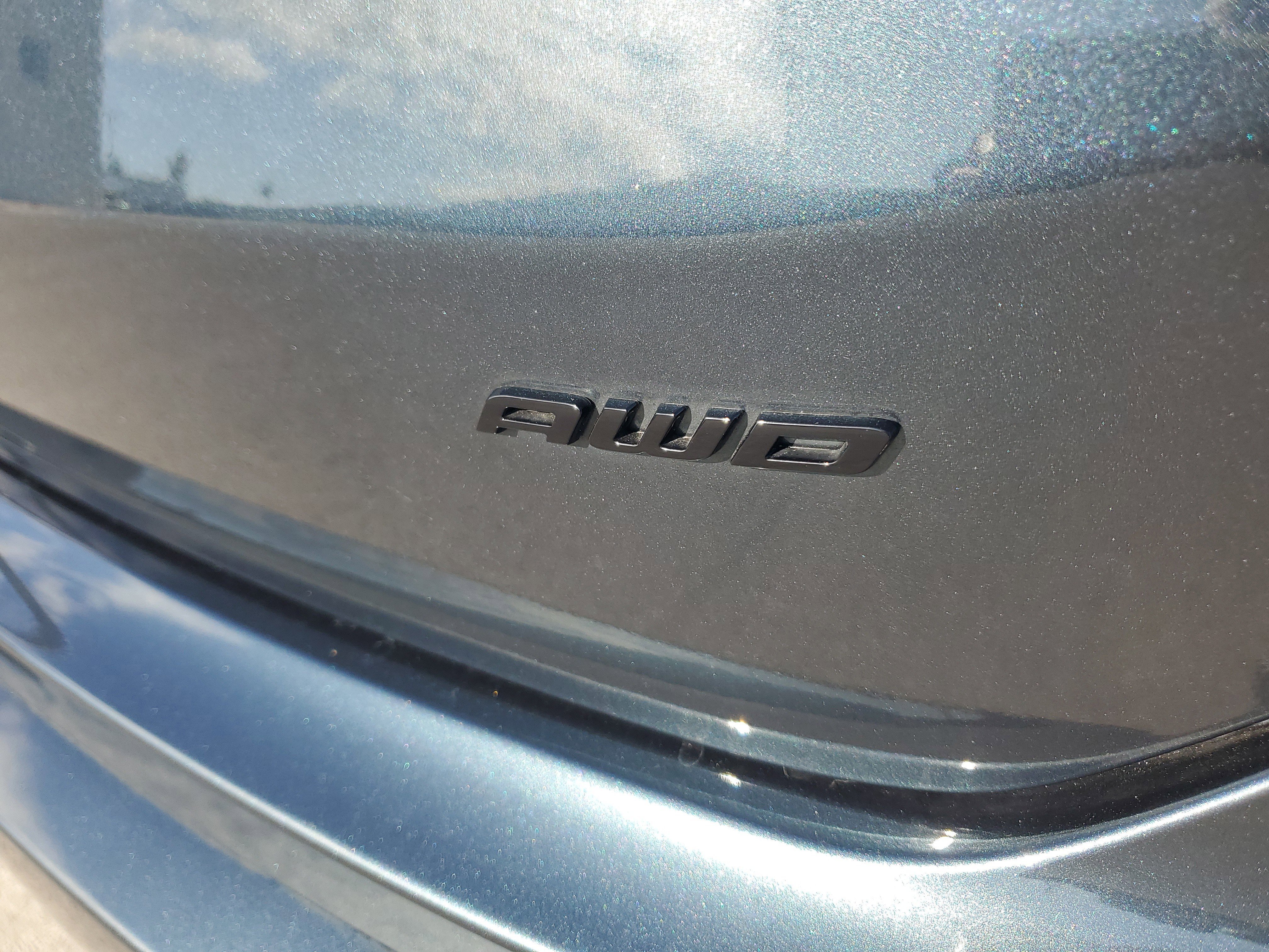 Used 2024 Ford Edge SE w/ Black Appearance Package image 9