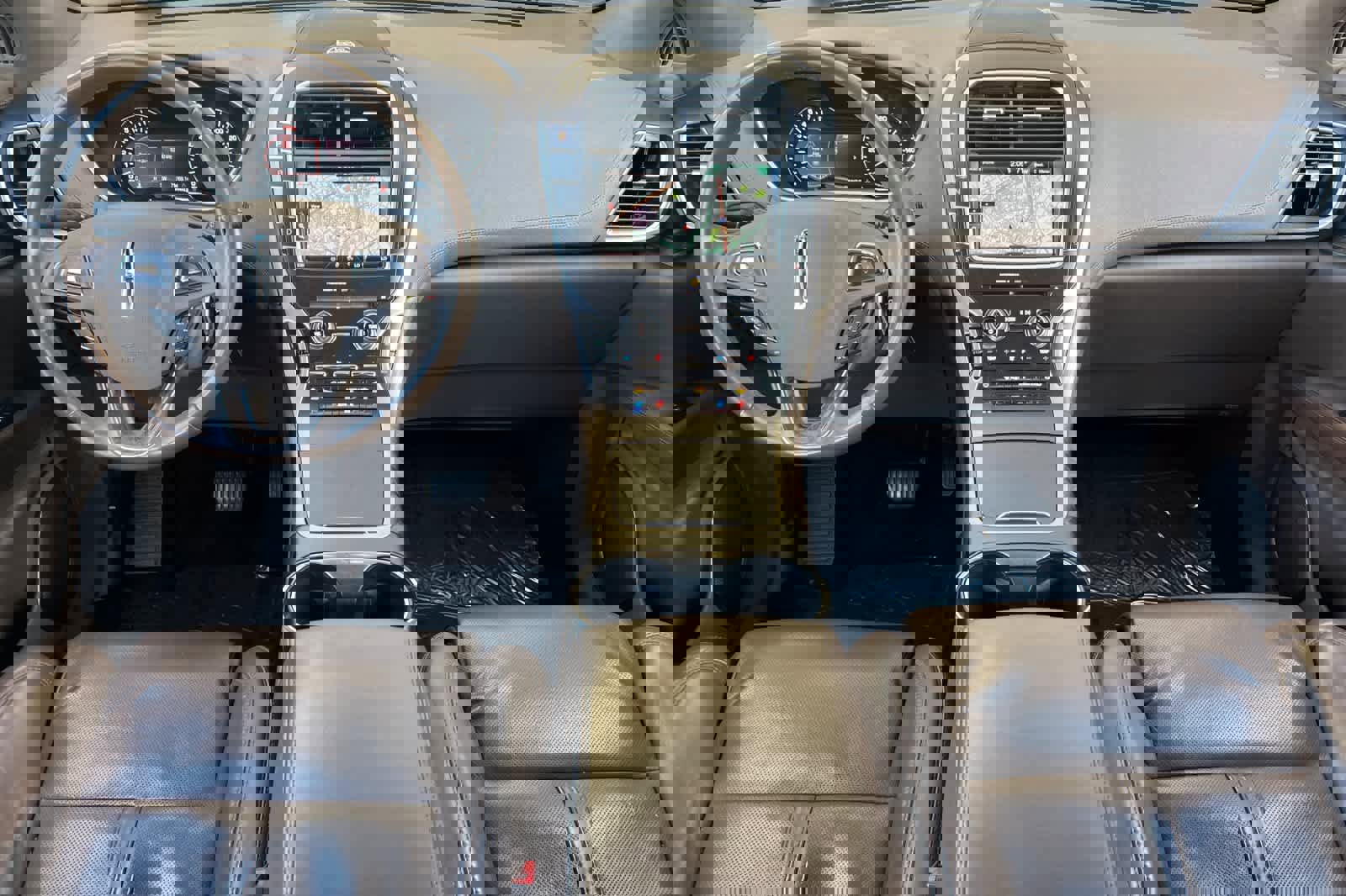 Used 2016 Lincoln MKX Reserve image 3