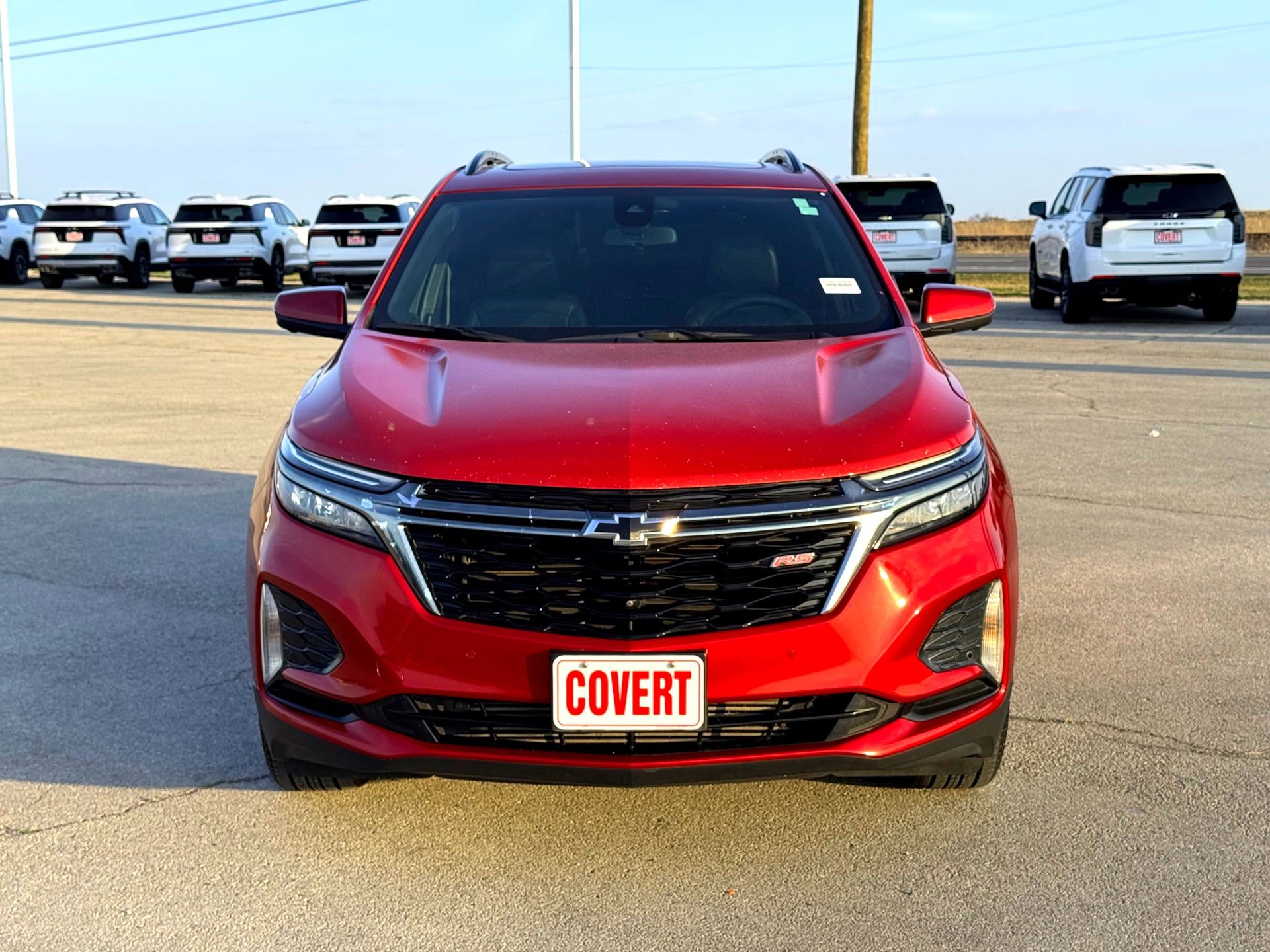 Used 2022 Chevrolet Equinox RS w/ RS Leather Package image 3