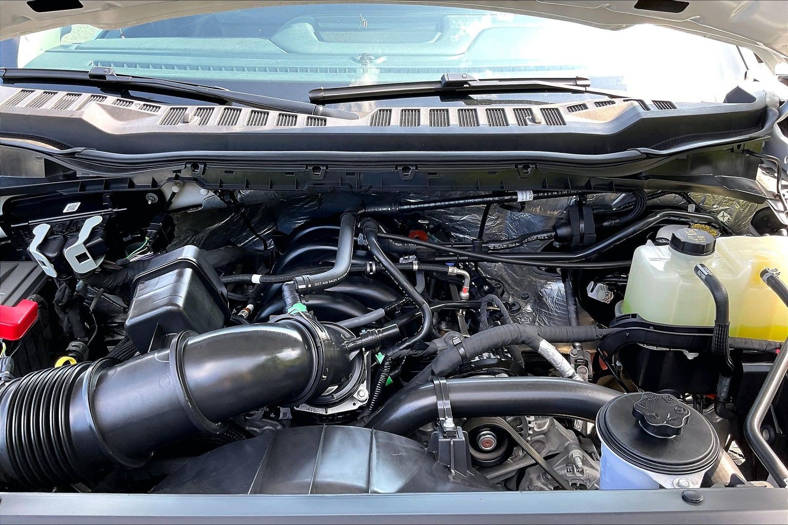 Certified 2025 Ford F250 Lariat w/ Chrome Package AWD/4WD image 10