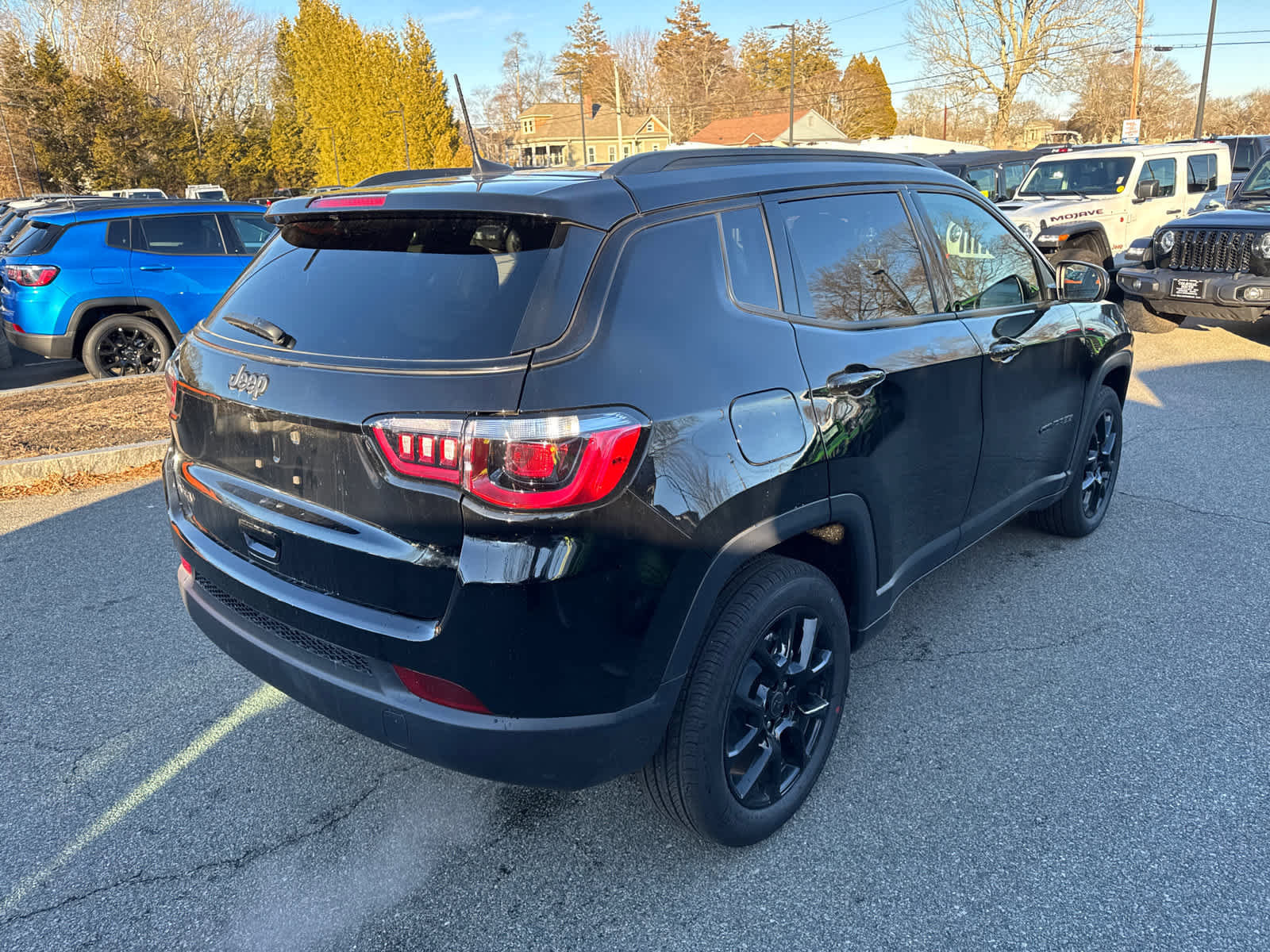 New 2026 Jeep Compass Latitude image 6