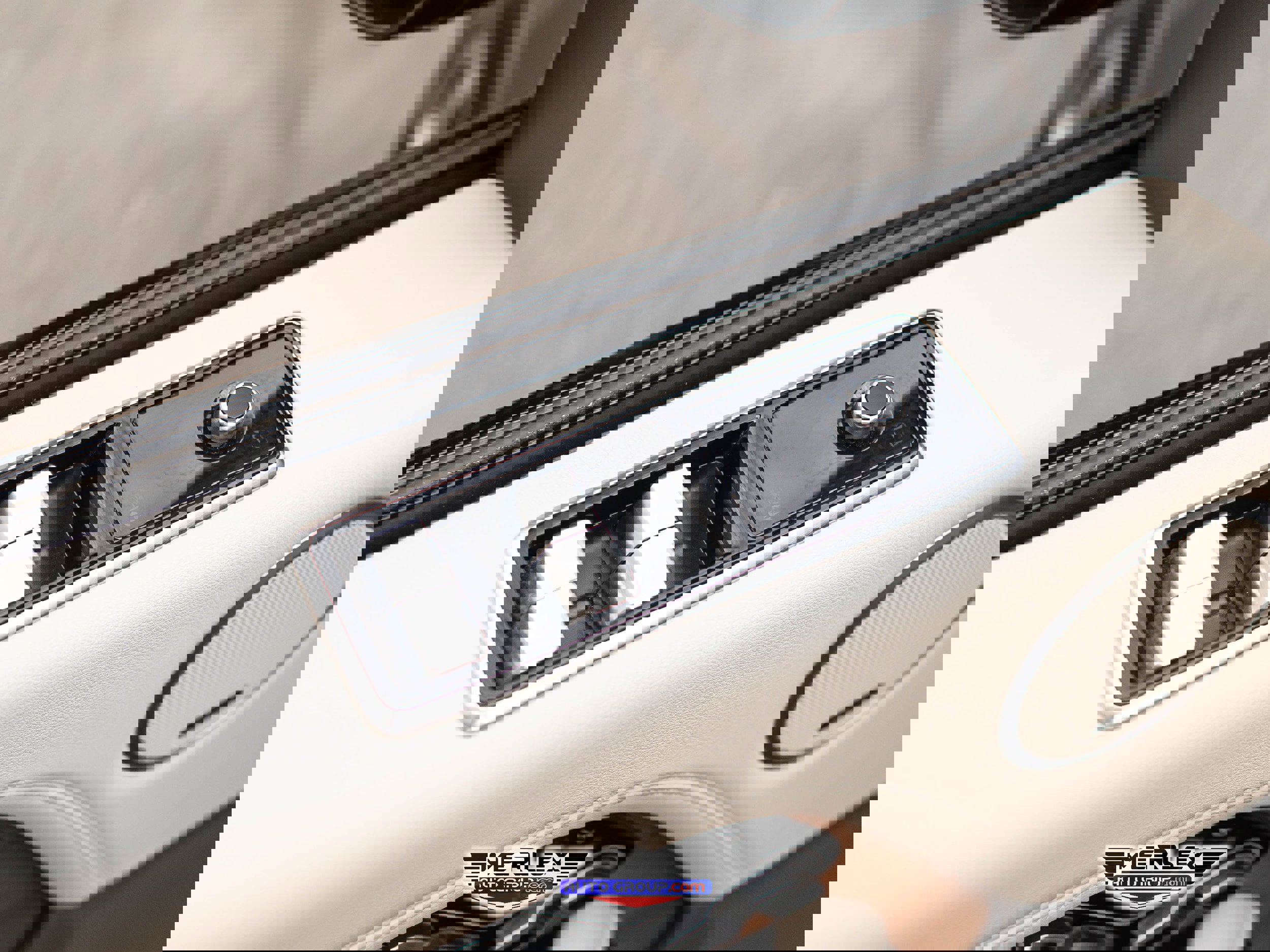 Used 2018 Land Rover Range Rover Supercharged image 44