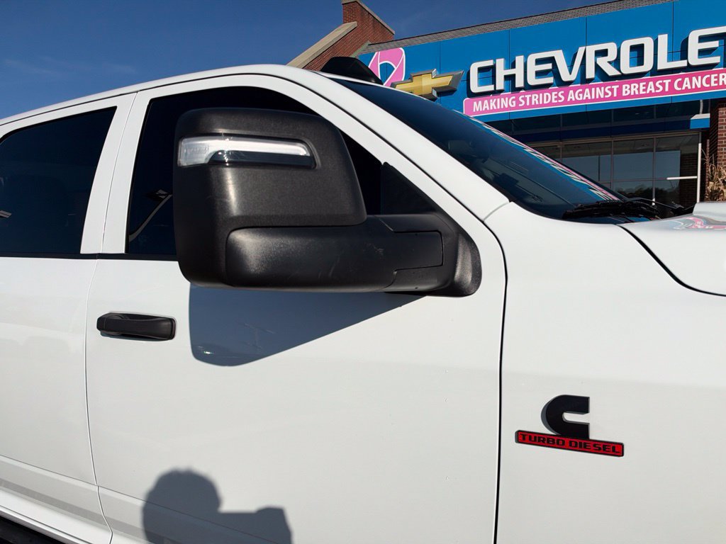 Used 2024 RAM 3500 Tradesman AWD/4WD image 2