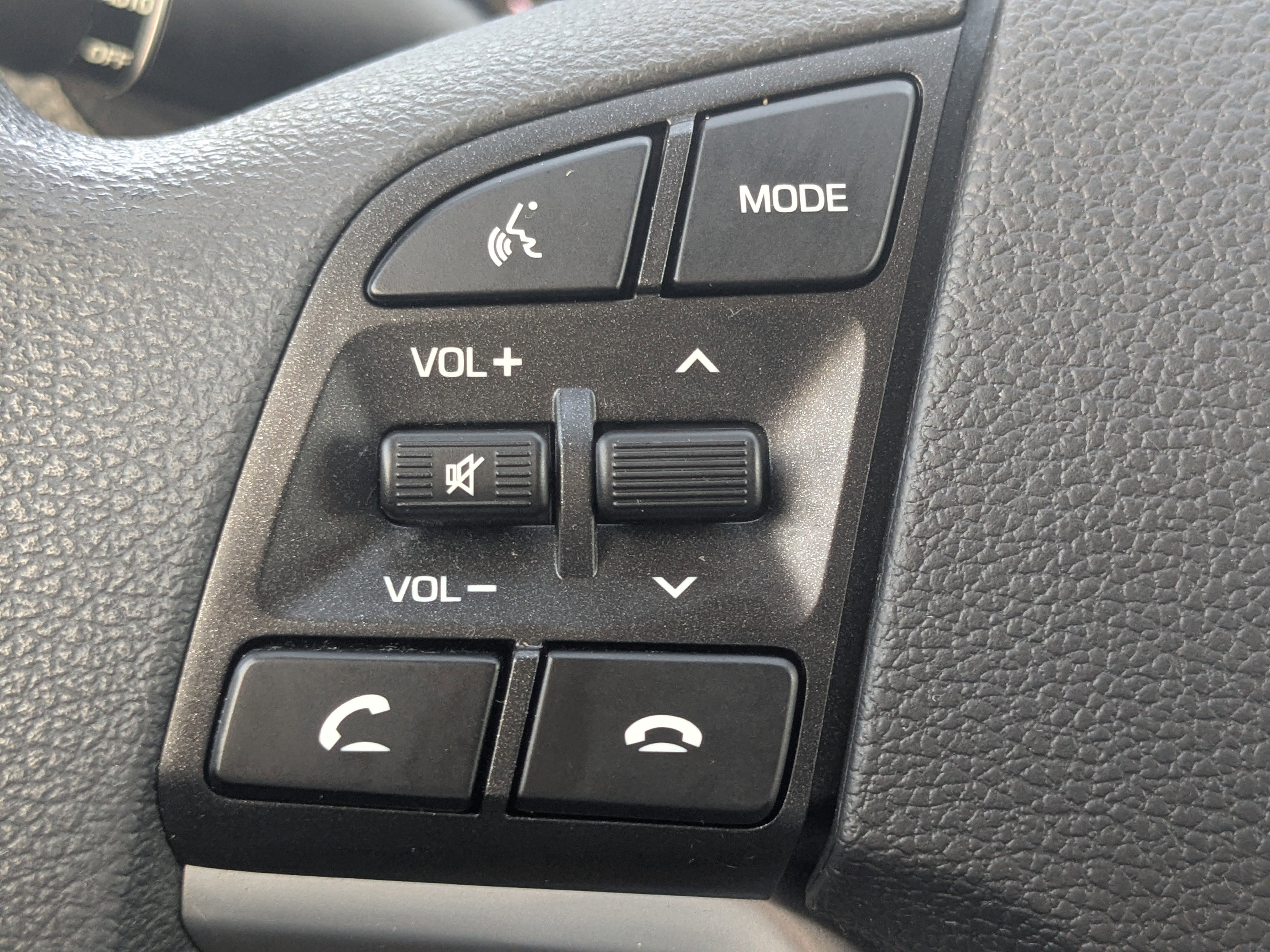 Used 2020 Hyundai Tucson Value w/ Cargo Package image 29