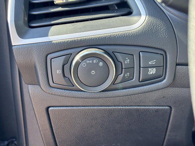 Used 2022 Ford Edge SEL w/ Convenience Package image 18