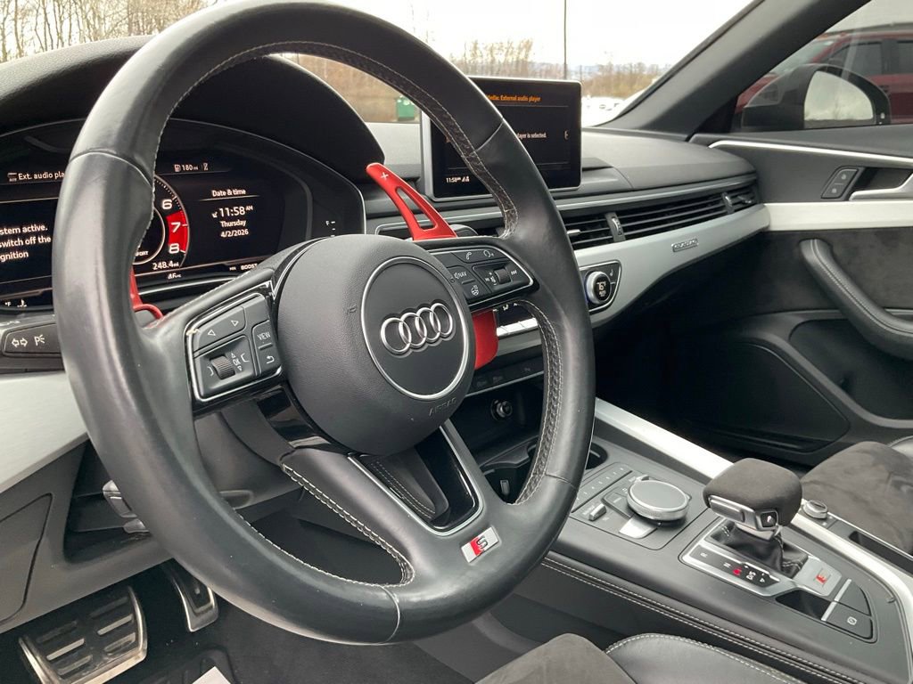 Used 2019 Audi S4 Premium Plus w/ Premium Plus Package image 18