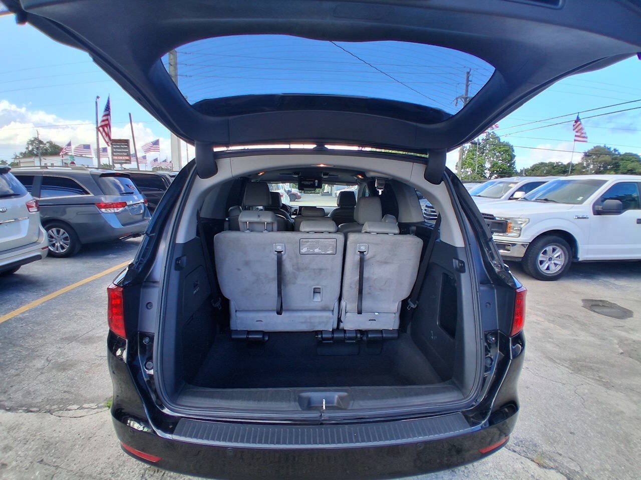 Used 2019 Honda Odyssey Elite image 10