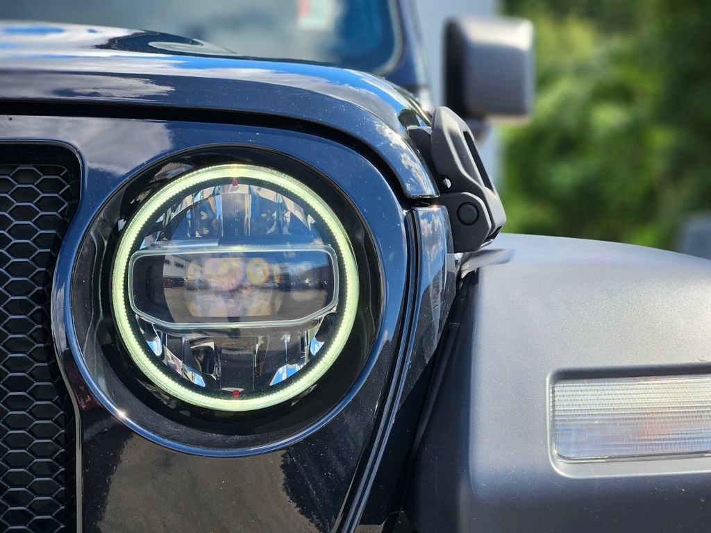 Used 2022 Jeep Wrangler Unlimited Sport AWD/4WD image 10