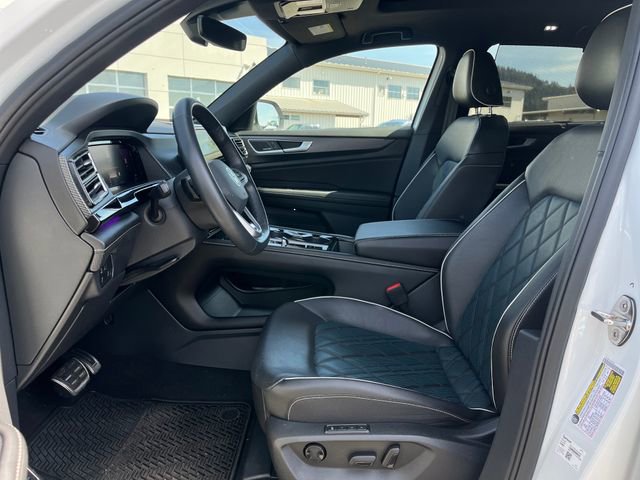 Used 2024 Volkswagen Atlas Cross Sport SEL Premium R-Line image 20