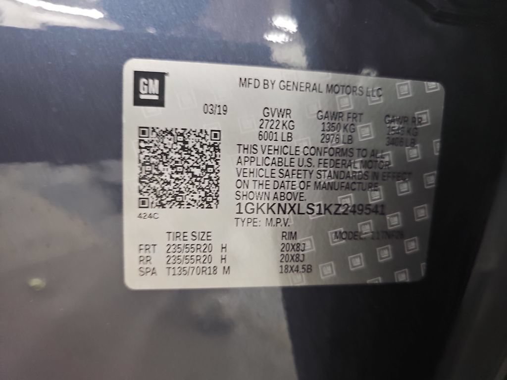 Used 2019 GMC Acadia Denali w/ Technology Package AWD/4WD image 39