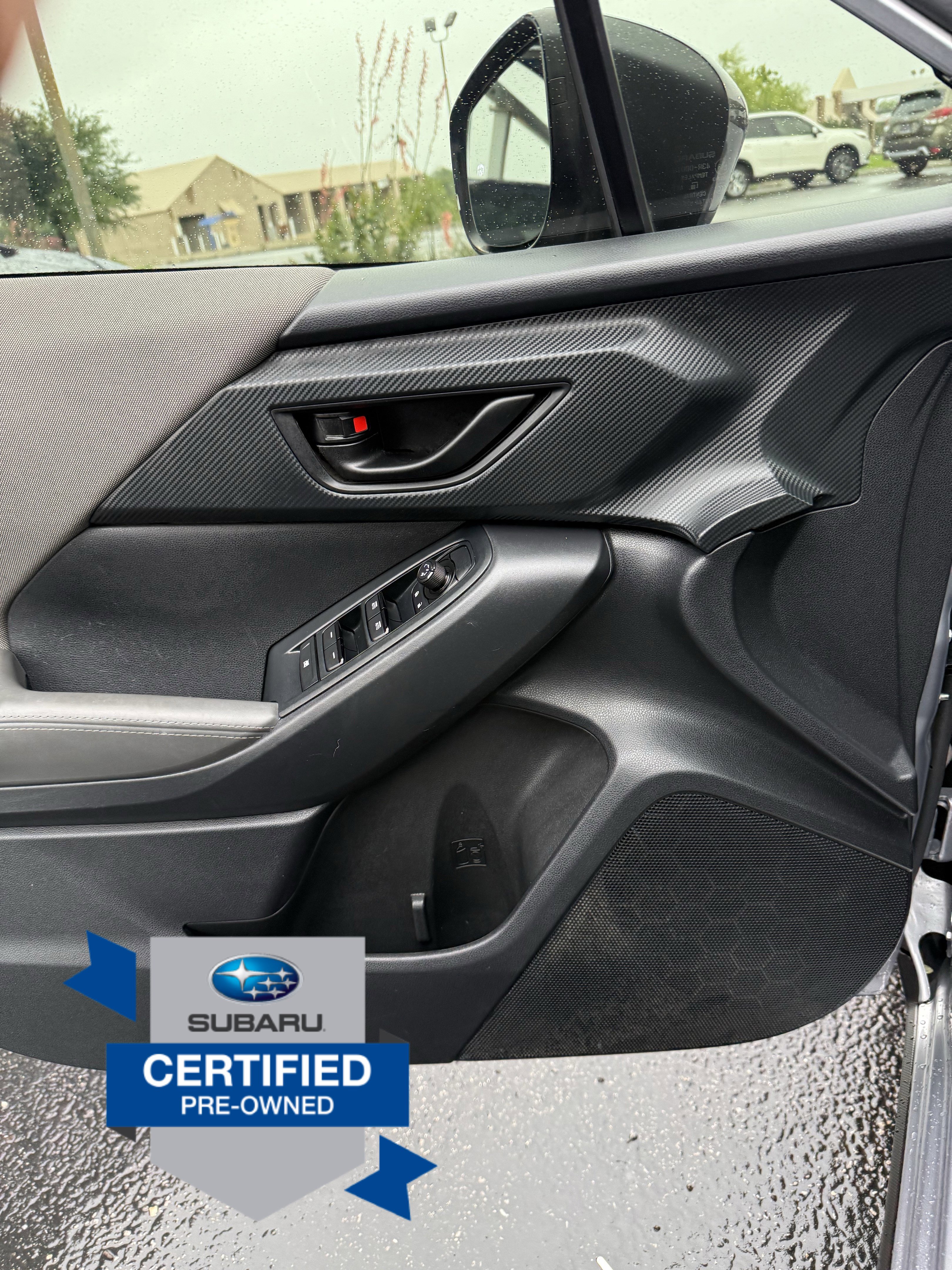 Used 2024 Subaru Crosstrek 2.0i Premium w/ Crosstrek Mirror Package AWD/4WD image 17