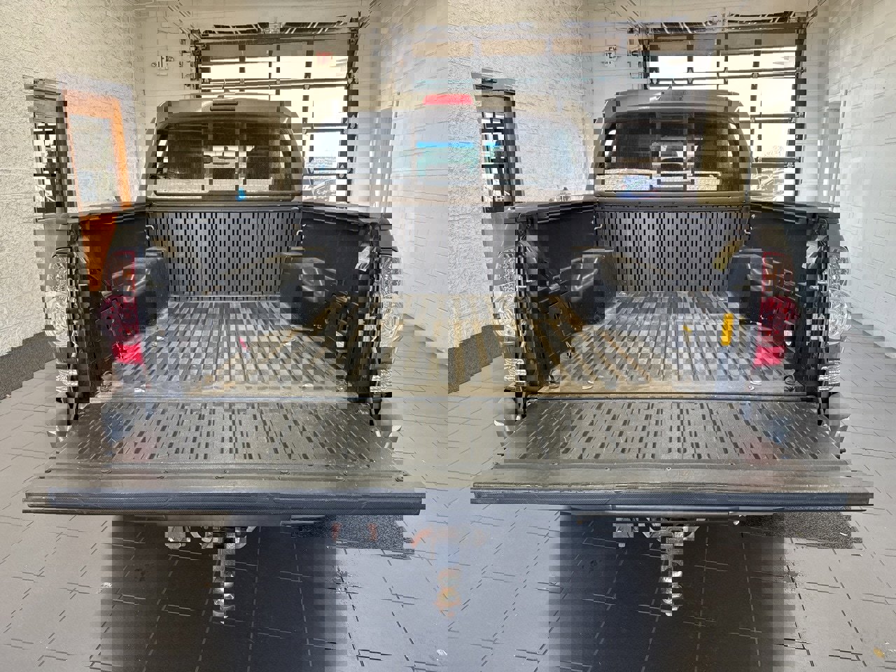 Used 2015 Toyota Tacoma 4x4 Double Cab image 10