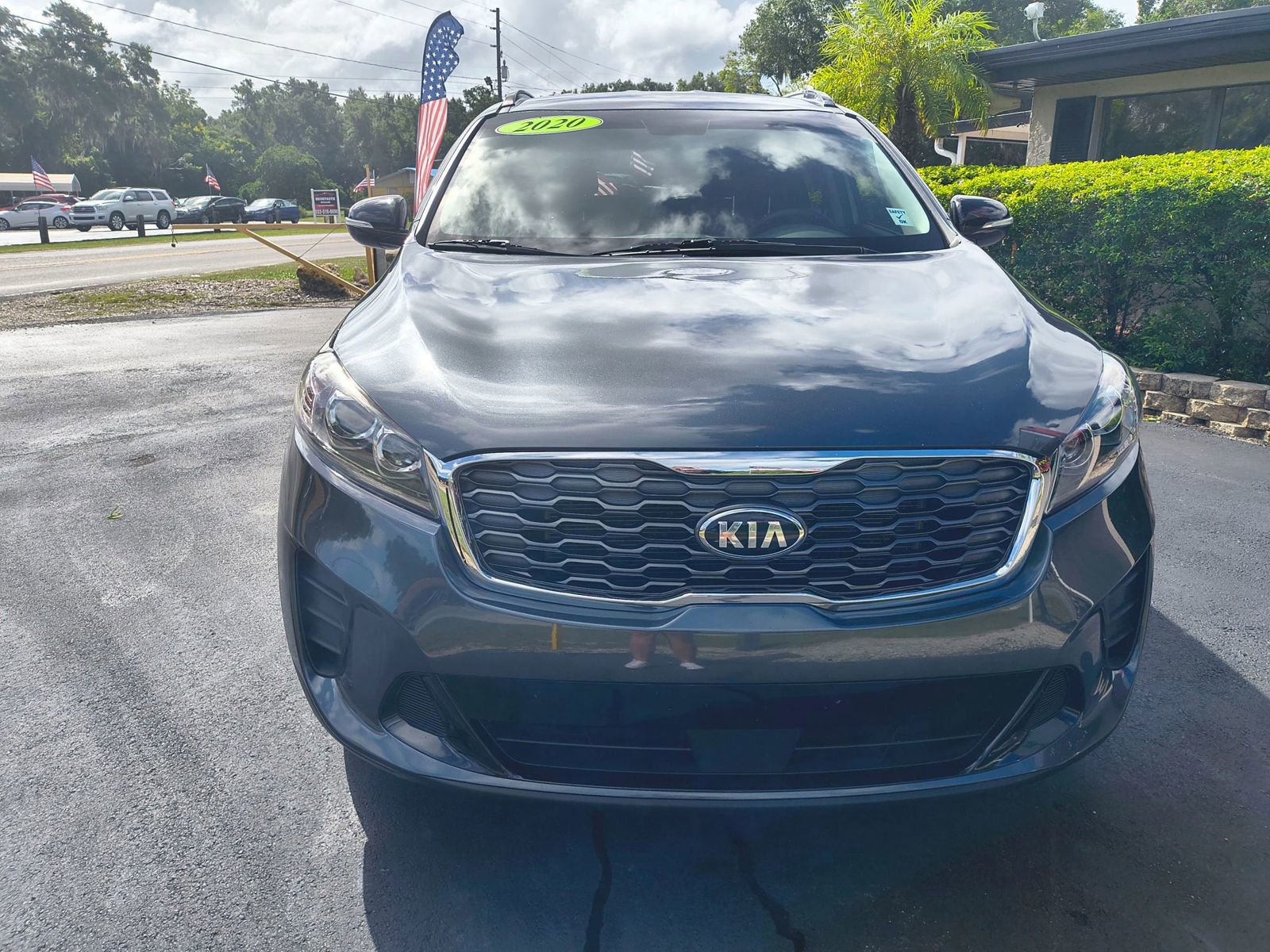 Used 2020 Kia Sorento S image 2