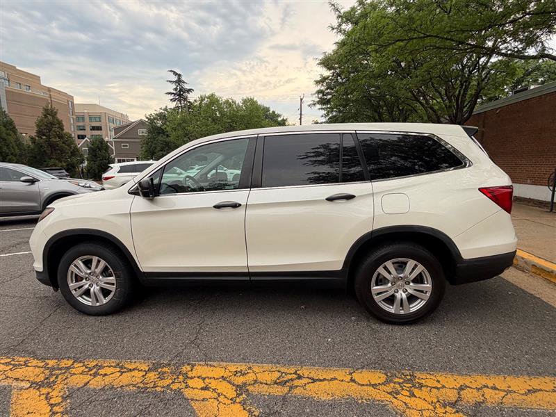 Used 2018 Honda Pilot LX image 13