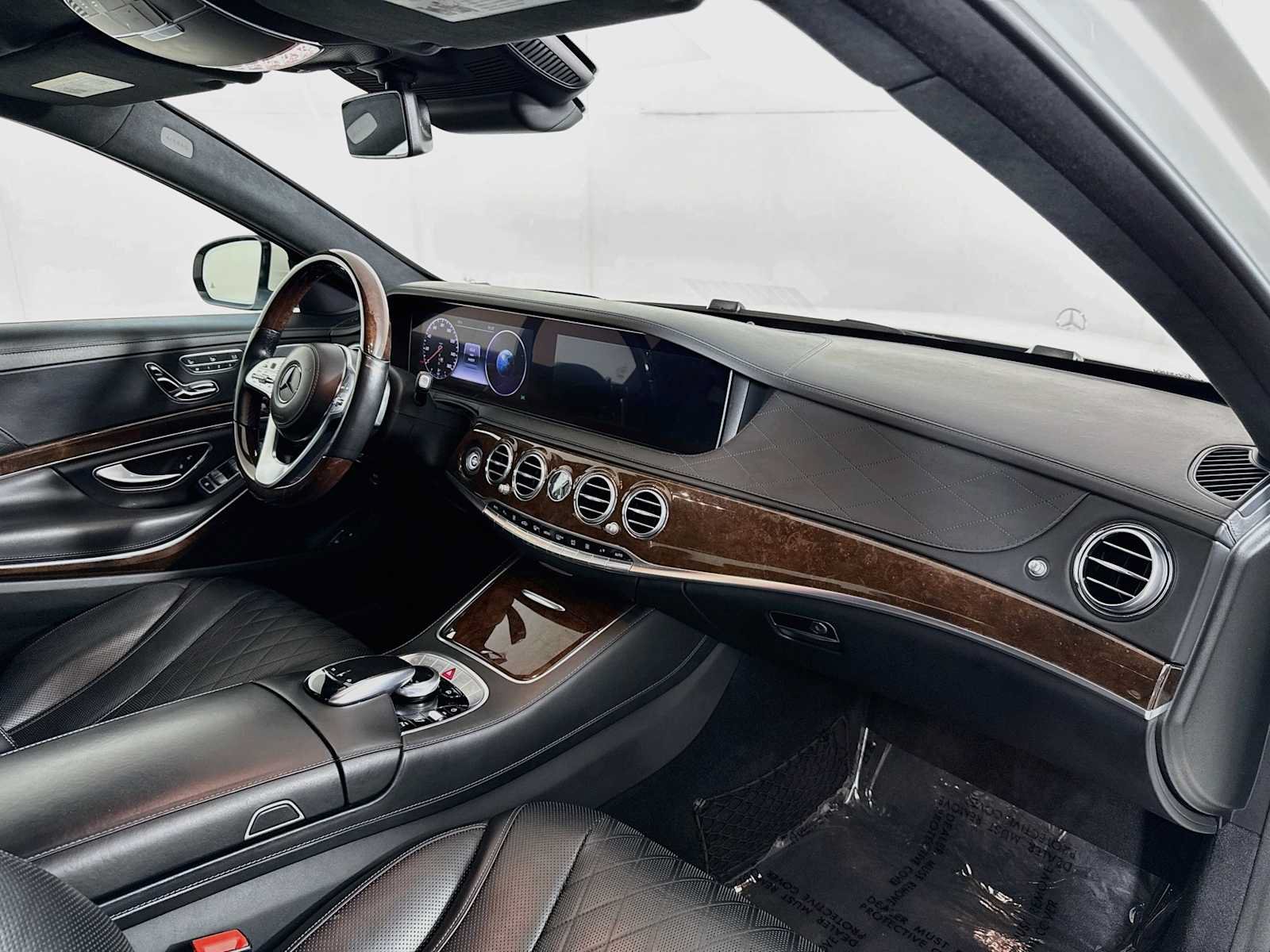 Used 2018 Mercedes-Benz S 560 4MATIC Sedan image 31
