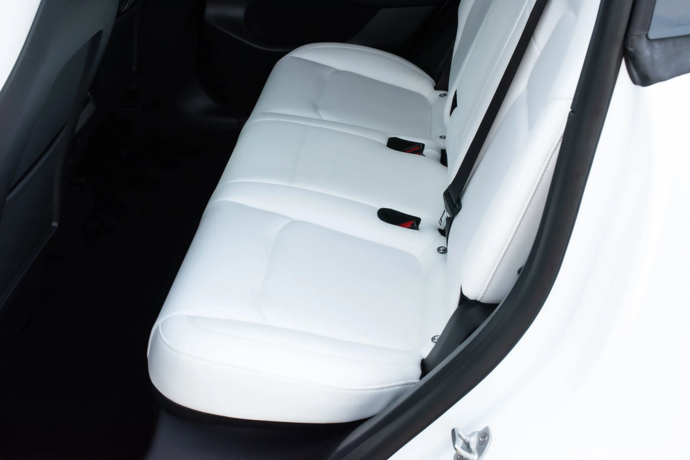 Used 2022 Tesla Model Y Performance image 23