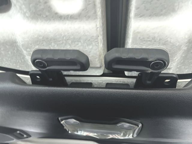 Used 2018 Jeep Wrangler Unlimited Sport S image 18