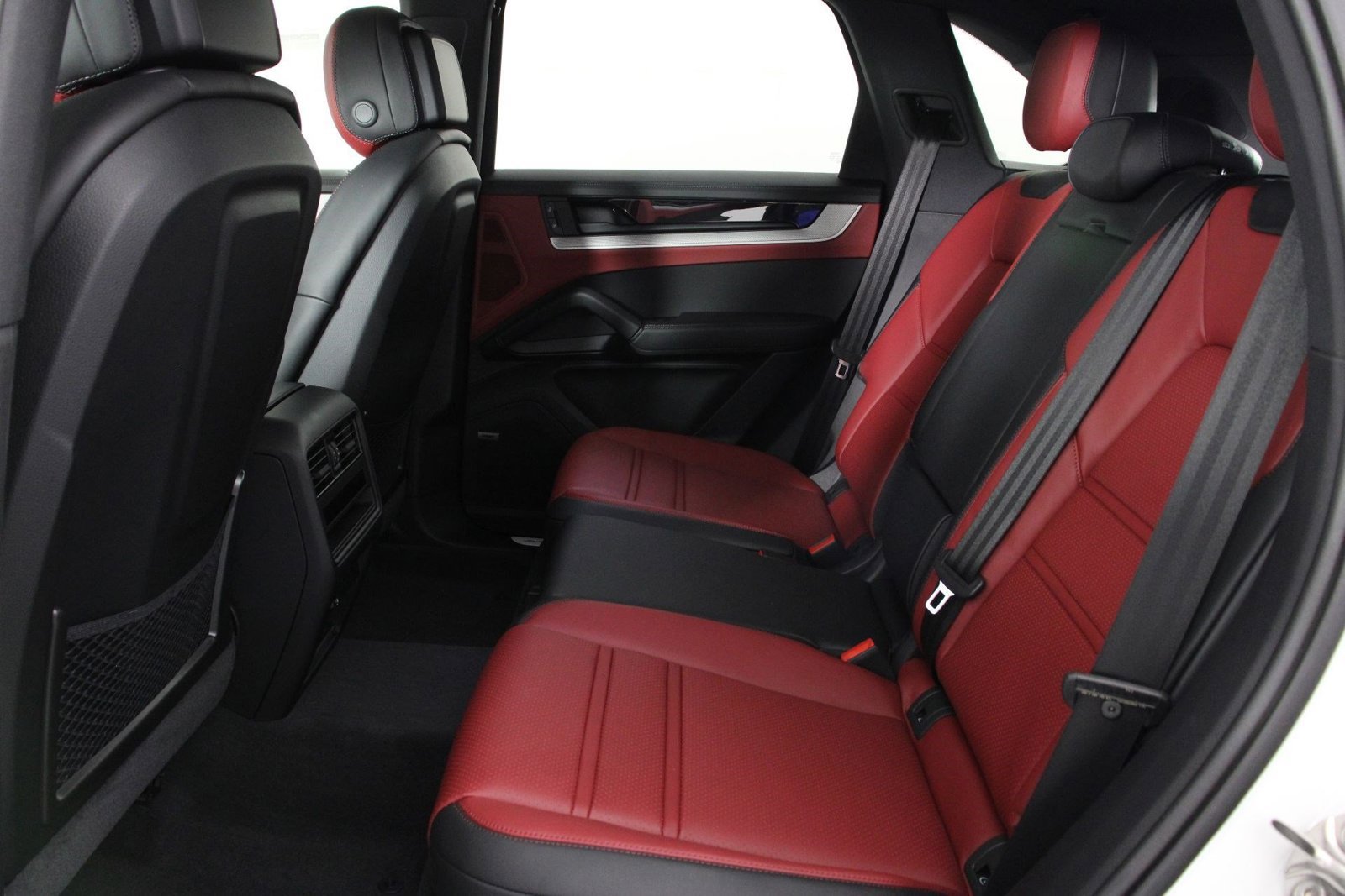 New 2026 Porsche Cayenne AWD/4WD image 17