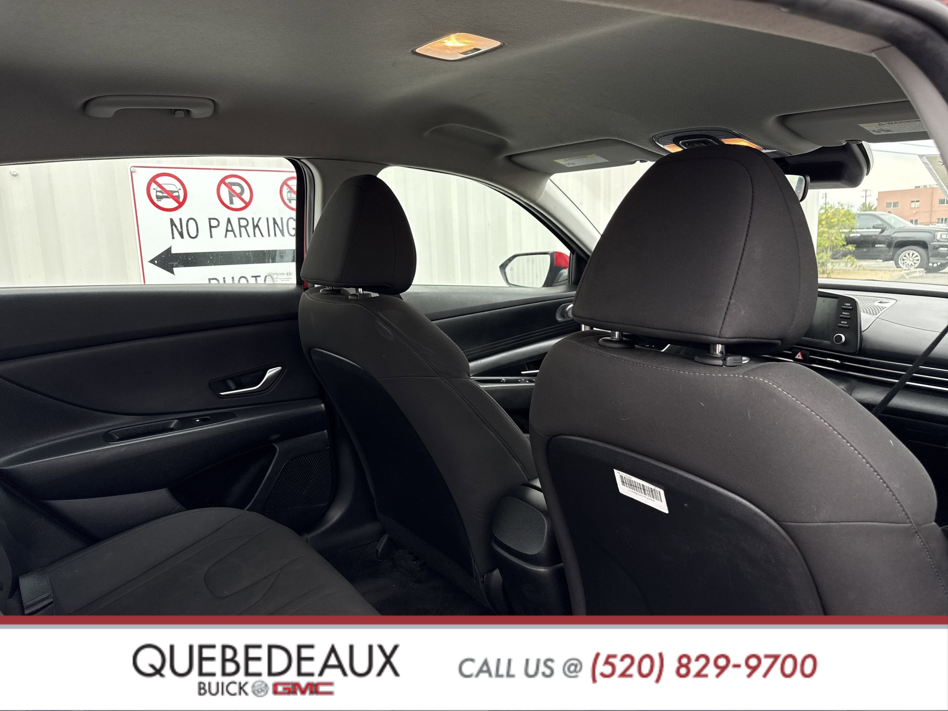 Used 2023 Hyundai Elantra SEL w/ Preferred Accessory Package image 36