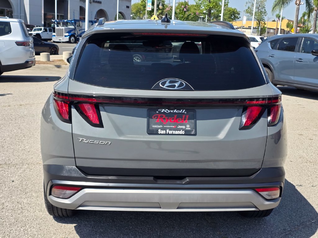 Used 2025 Hyundai Tucson SEL FWD image 7