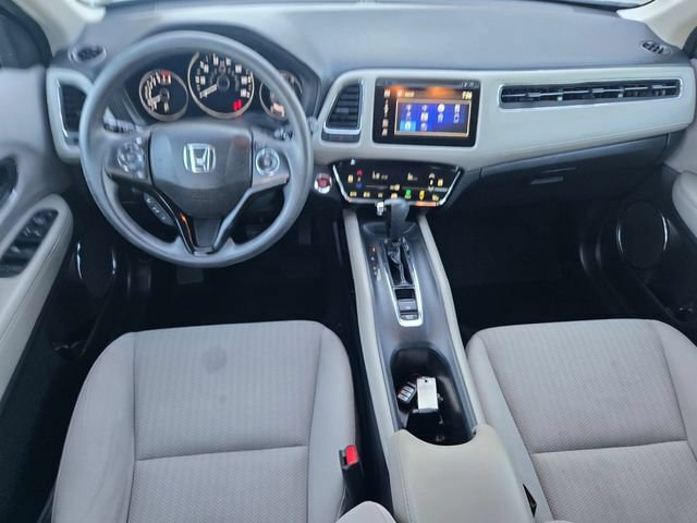 Used 2018 Honda HR-V EX image 11