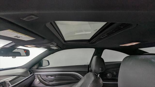 Used 2019 BMW 430i Coupe w/ M Sport Package image 16