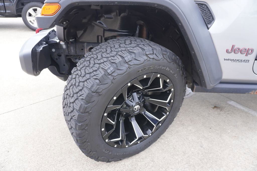Used 2018 Jeep Wrangler Unlimited Rubicon AWD/4WD image 30