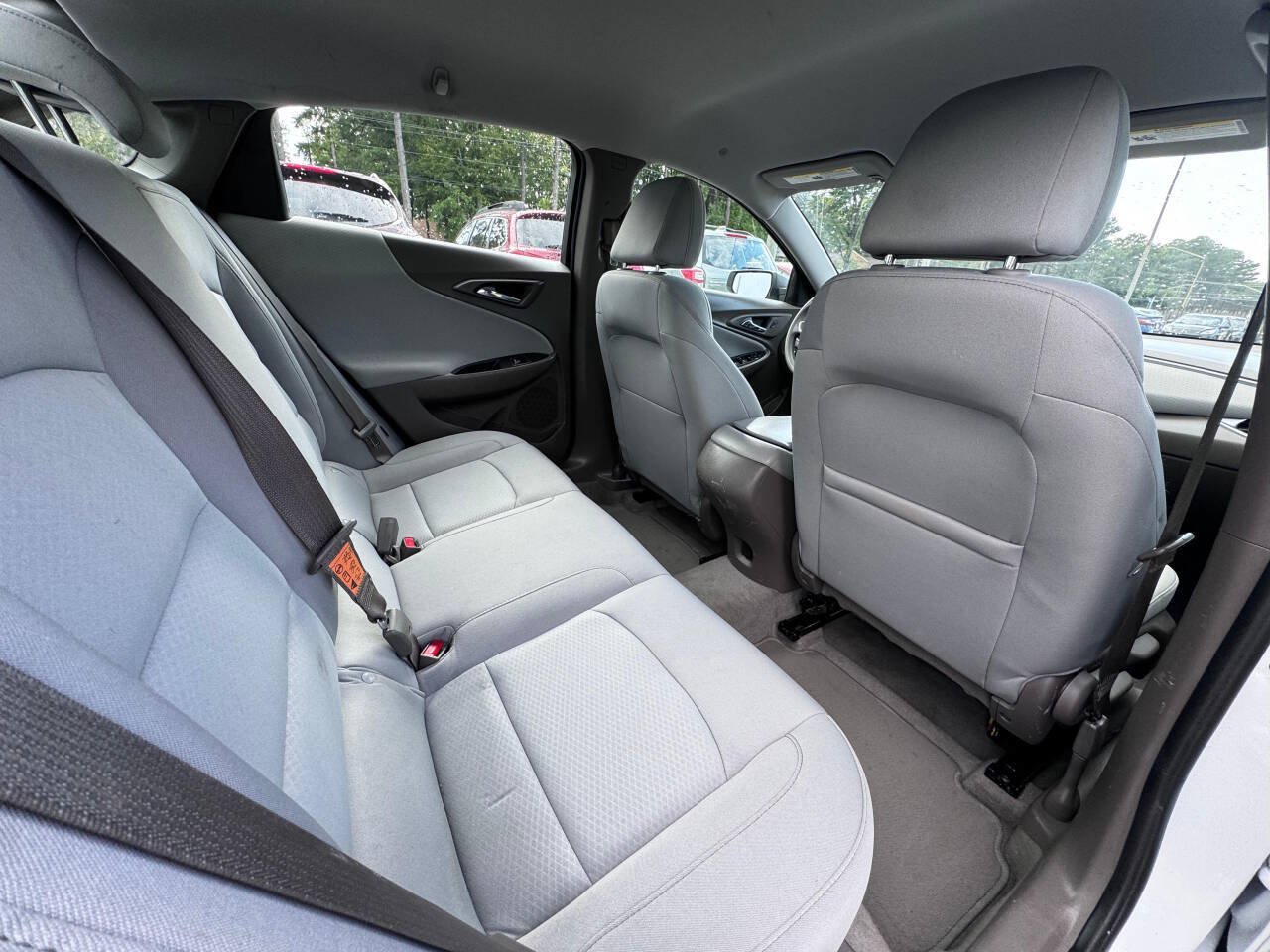 Used 2023 Chevrolet Malibu LS FWD image 13
