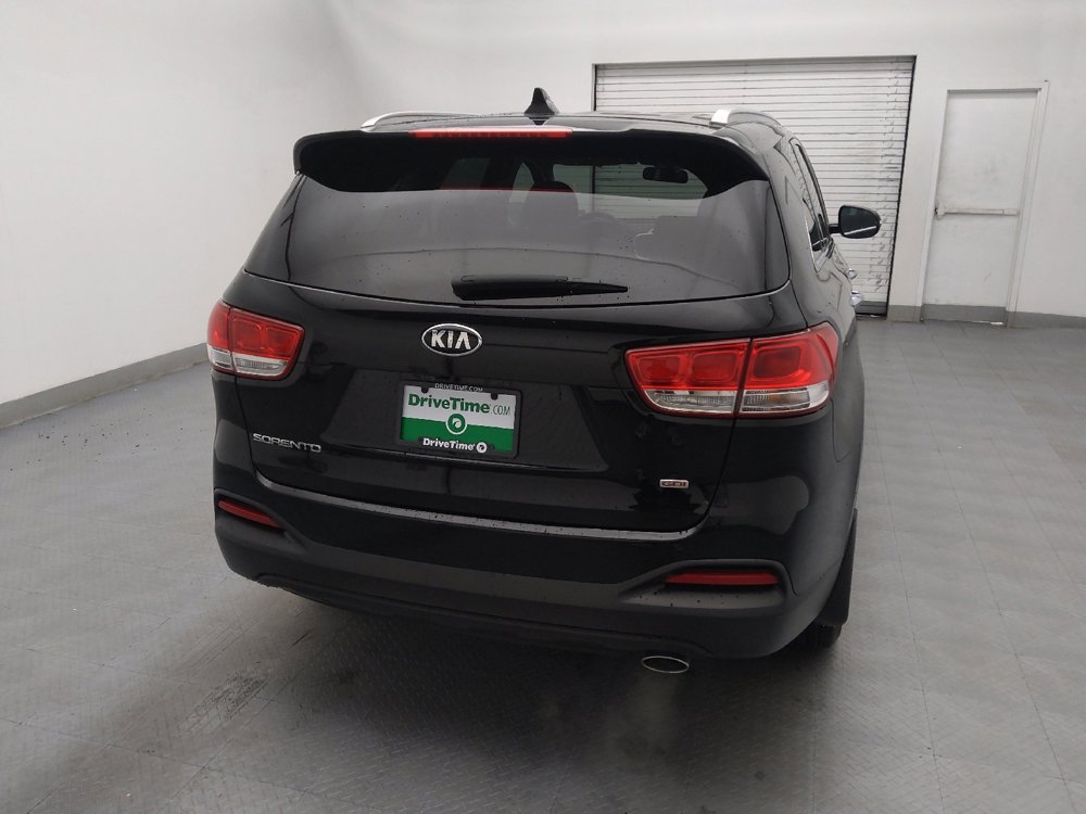 Used 2018 Kia Sorento LX image 7