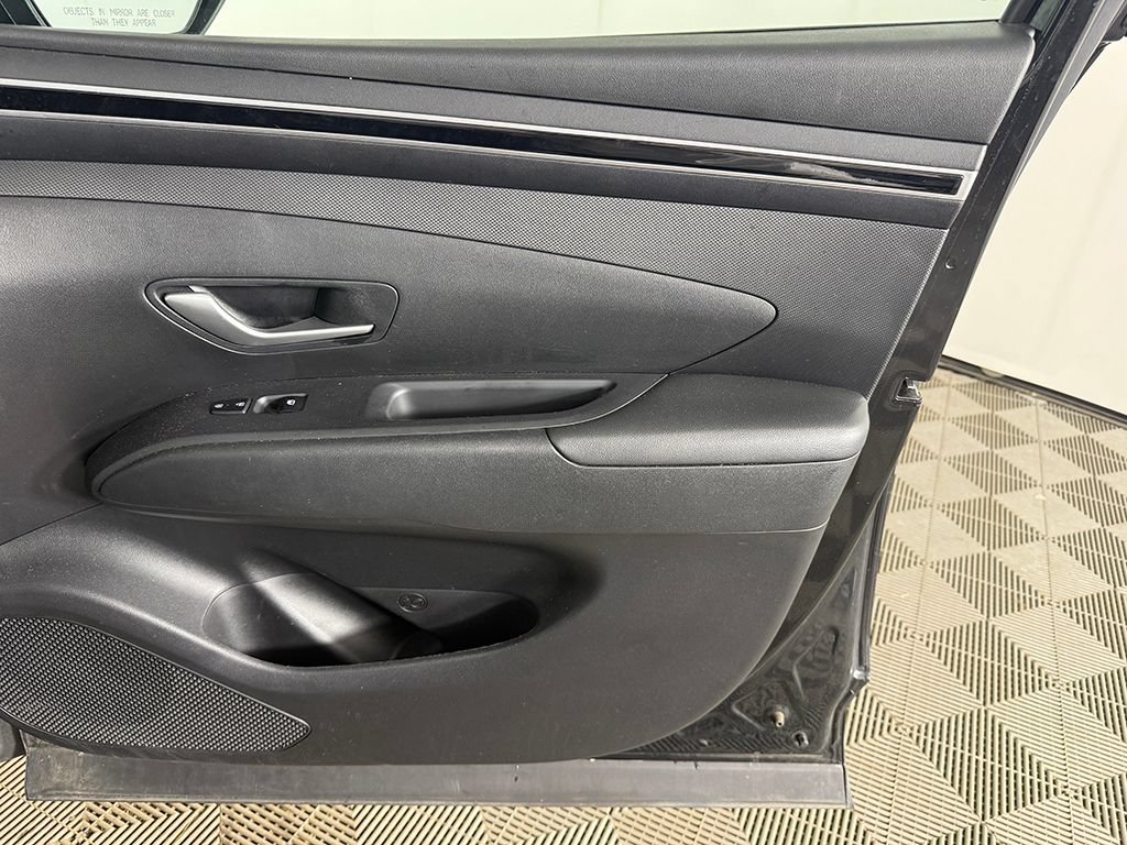 Certified 2024 Hyundai Tucson SEL AWD/4WD image 31