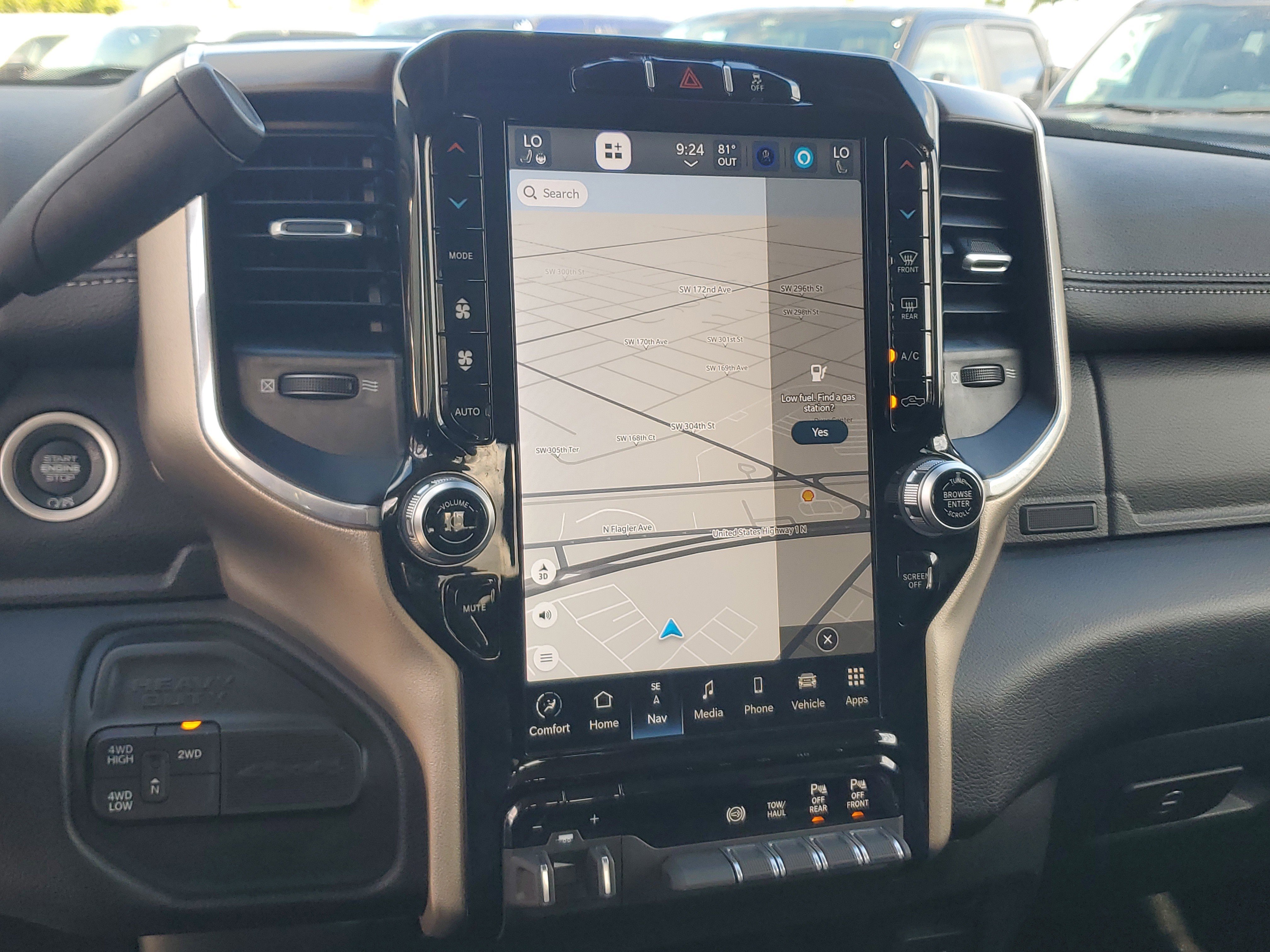 Used 2024 RAM 2500 Laramie image 10