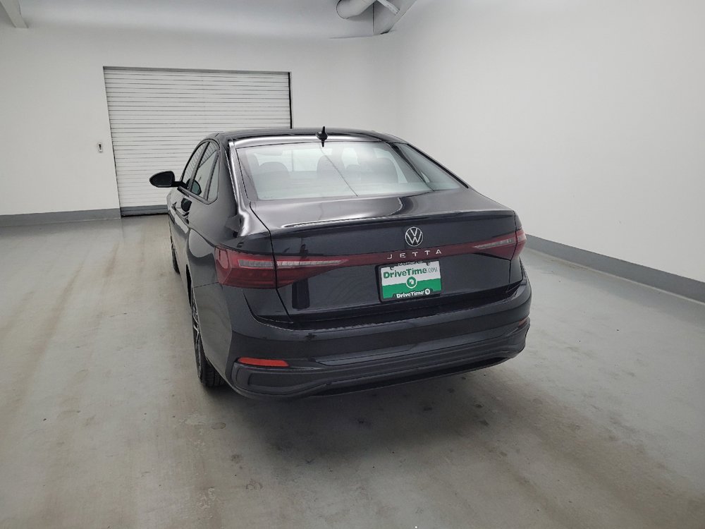 Used 2025 Volkswagen Jetta Sport FWD image 6