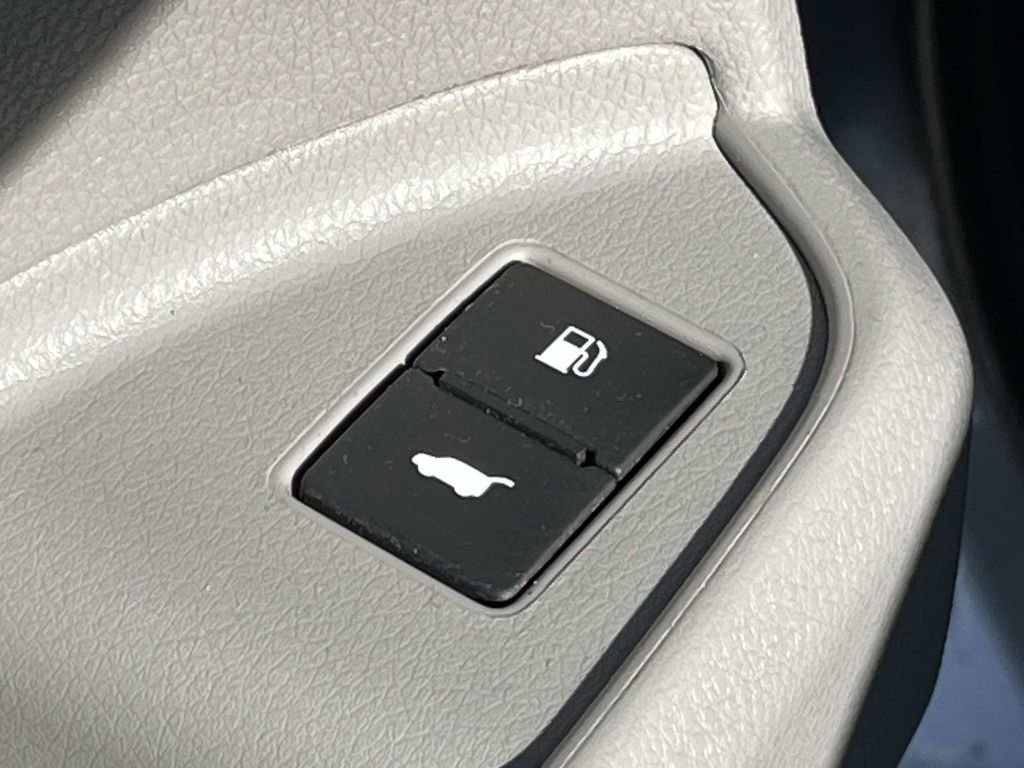 Used 2017 Honda Pilot Touring image 28