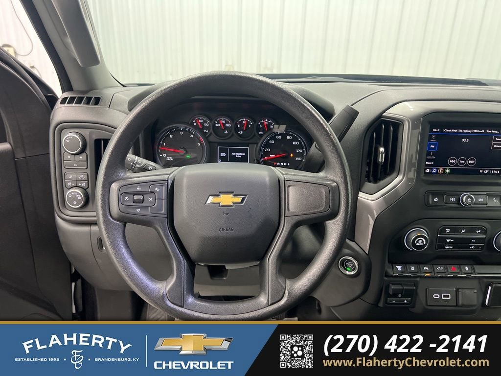 Used 2024 Chevrolet Silverado 2500 Custom w/ Custom Value Package image 27