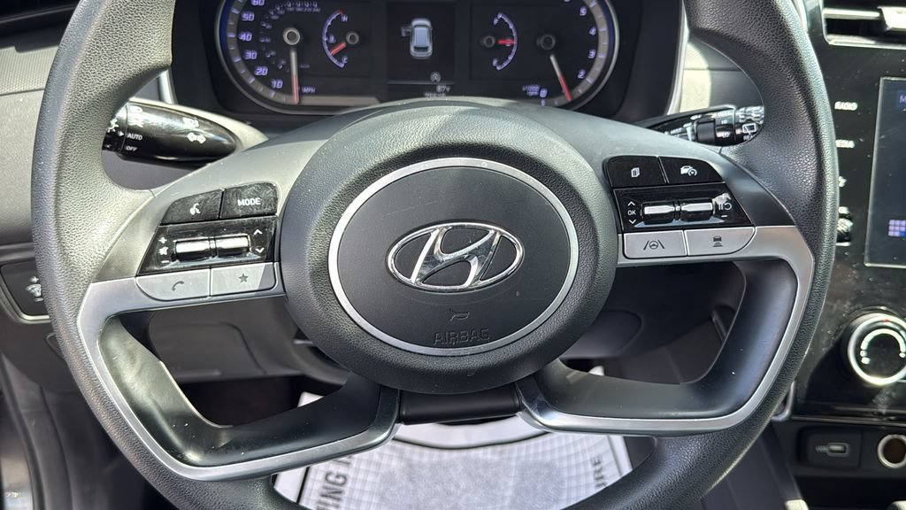 Used 2022 Hyundai Tucson SEL w/ Cargo Package AWD/4WD image 12