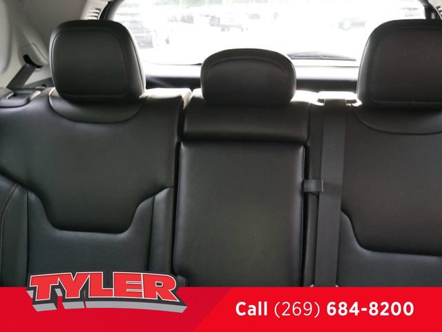 Certified 2022 Jeep Compass Limited w/ Elite Group AWD/4WD image 39