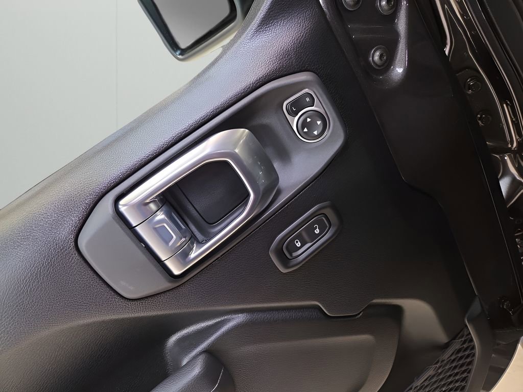 New 2026 Jeep Wrangler Unlimited Rubicon image 10