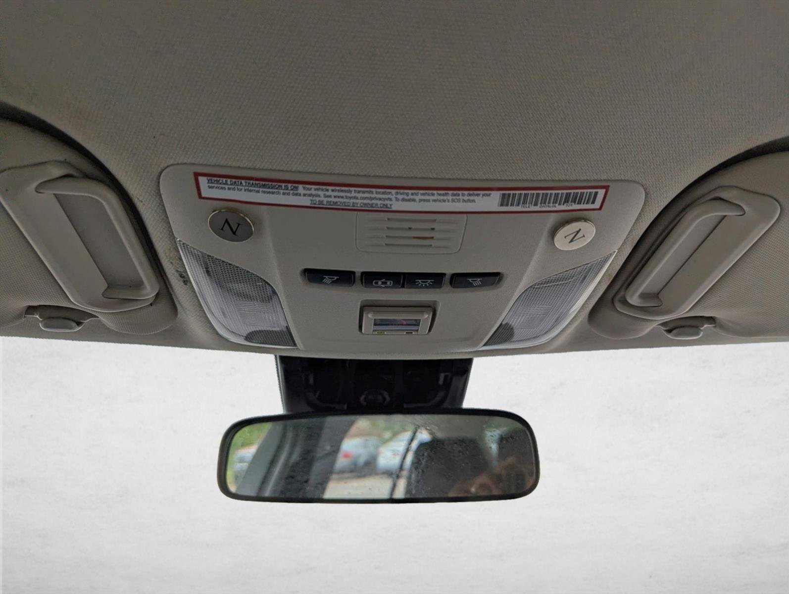 Used 2021 Toyota Corolla LE FWD image 20