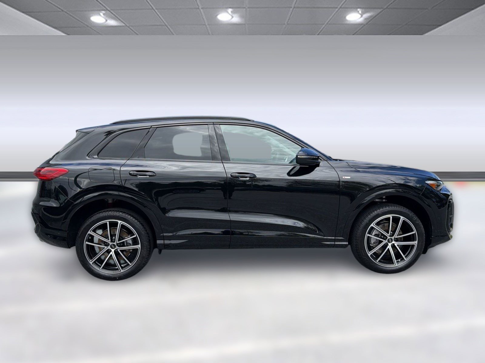 New 2026 Audi Q5 Premium Plus AWD/4WD image 8