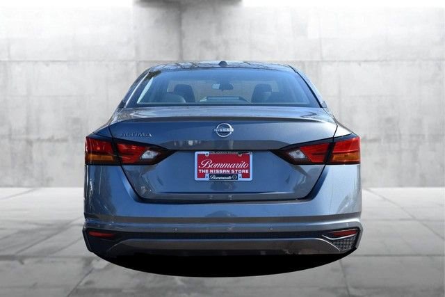 Certified 2025 Nissan Altima 2.5 SV image 6