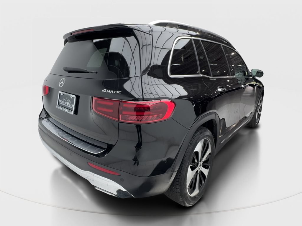 Used 2025 Mercedes-Benz GLB 250 4MATIC image 7