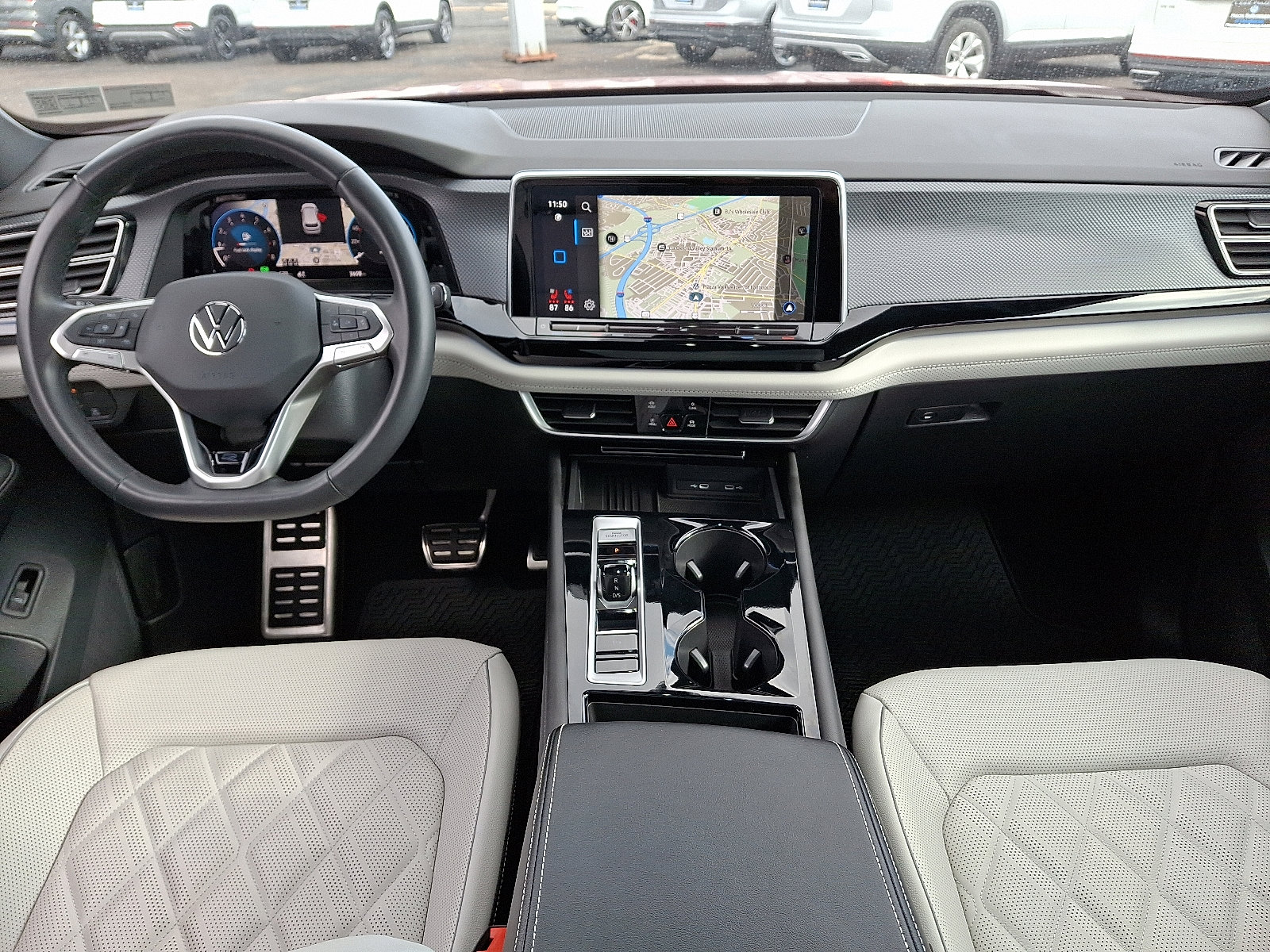 Used 2025 Volkswagen Atlas Cross Sport SEL Premium R-Line image 11