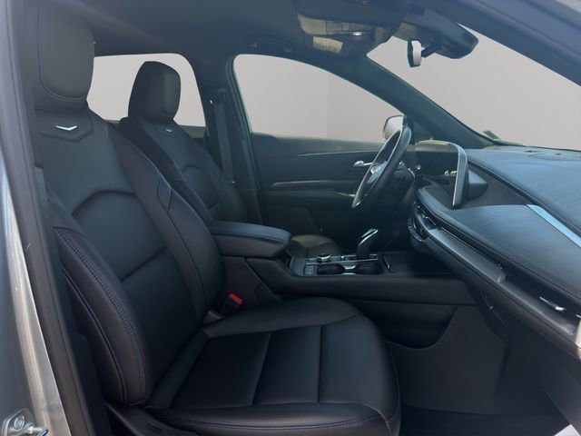 Used 2024 Cadillac XT4 Sport image 18