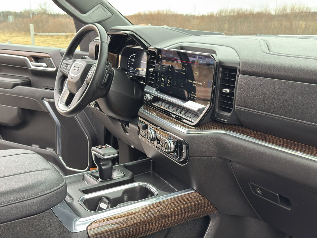 Used 2024 GMC Sierra 1500 Elevation w/ Elevation Premium Package image 31
