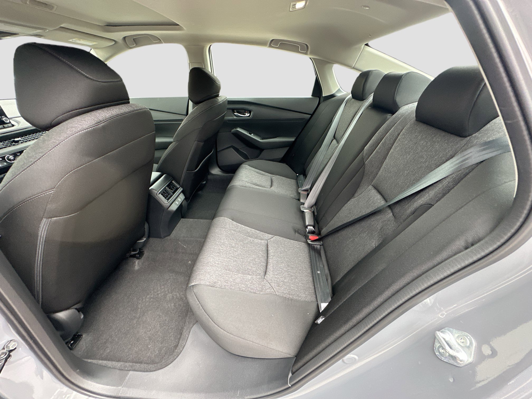 New 2025 Honda Accord SE image 19