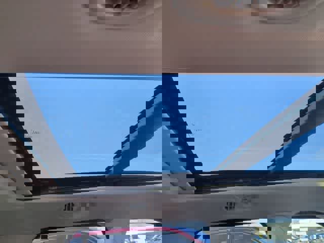 Used 2020 Ford Explorer Limited image 23