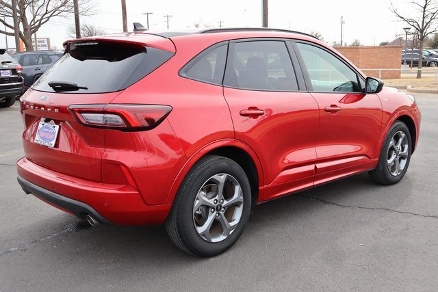 Used 2024 Ford Escape ST-Line w/ Tech Pack #1 image 13