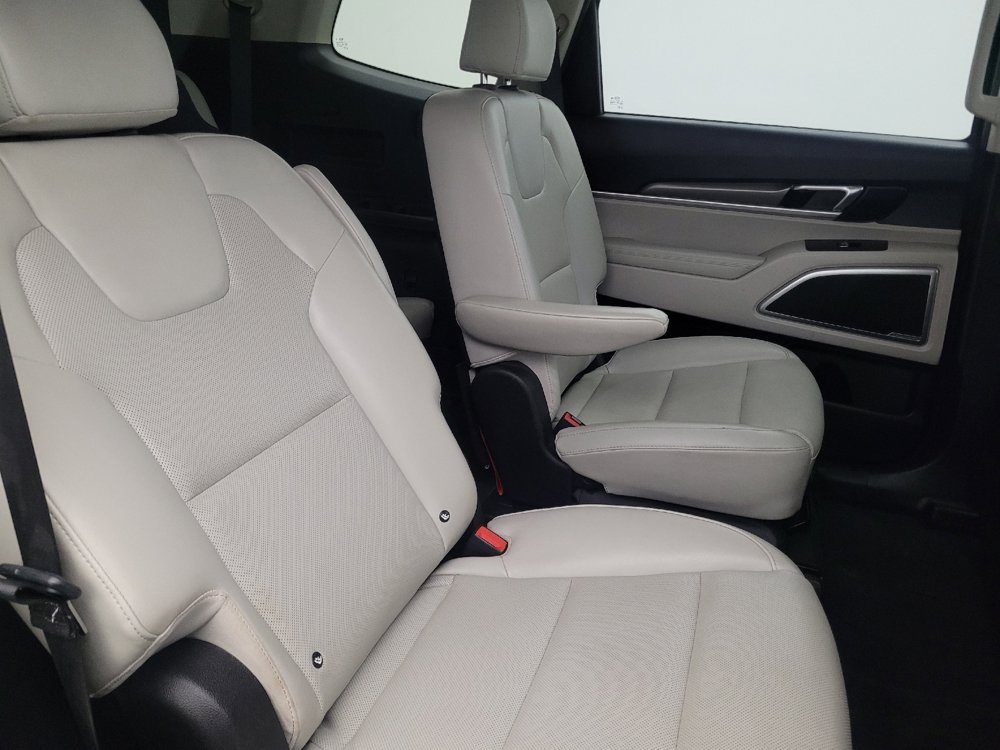 Used 2020 Kia Telluride S AWD/4WD image 19